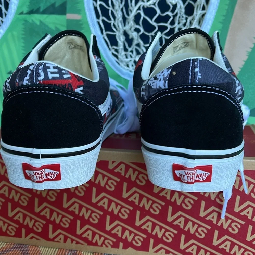 Vans WMNS Old Skool
(Packing Tape) Black/Red/
VN0A4U3BWZ4
Sneakers - Picture 15 of 16